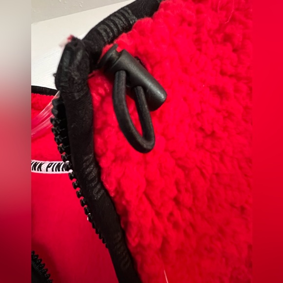 Victoria’s Secret PINK 1/4 zip XL Sherpa pullover - Red - Picture 6 of 10